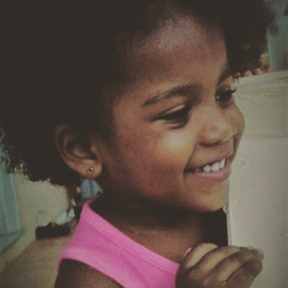 Meet your Posher, Mel - Picture 1 of 1